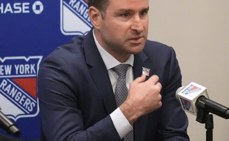 NHL-surkimuksen GM:lle vaaditaan potkuja – kommenteissa vilahti jo toinen maailmansotakin