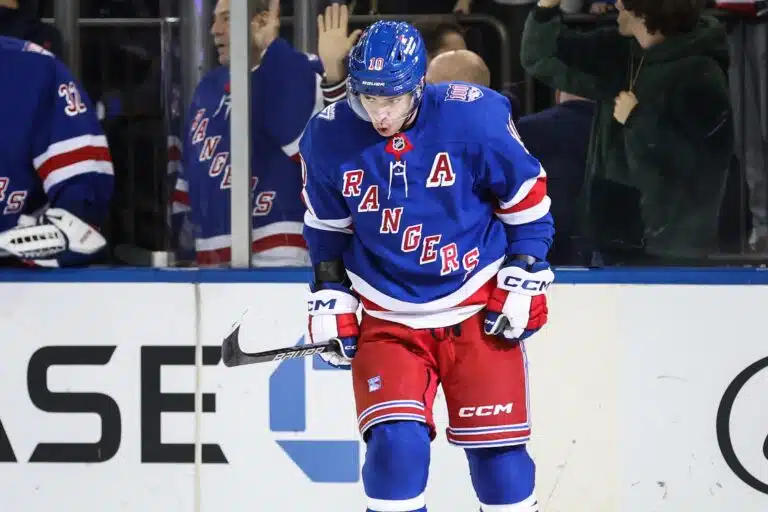 Nyt jysähti – NHL-supertähden kauppa varmistui