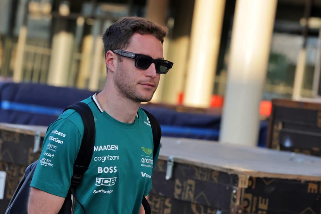 F1-talli tiedotti kahdesta kuljettajapestistä F1-talli tiedotti kahdesta kuljettajapestistä