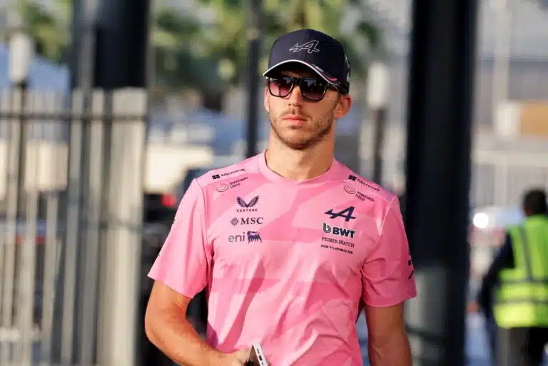 F1-tähdellä on ikävä muisto Helmut Markosta – ”Minua lyötiin oikein urakalla”