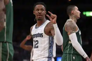 Tuomas Iisalon kiukutteleva tähti jäi ilman siirtoa – ”Useat olivat kiinnostuneita”