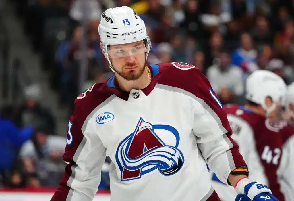 Colorado Avalanche kauppasi venäläistähtensä