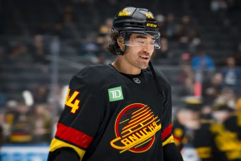 NHL:n ”pommikone” vaihtaa osoitetta