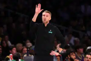 Tuomas Iisalon Memphisille tyly tappio sarjajumboa vastaan