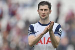 Tottenham-legendalle jatkosopimus – yksi lähtijä myös varmistui