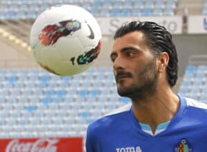 Jalkapallon Euroopan mestarin ura jatkuu 45-vuotiaana