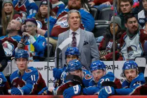 NHL-jätin päävalmentajasta ikävä tieto