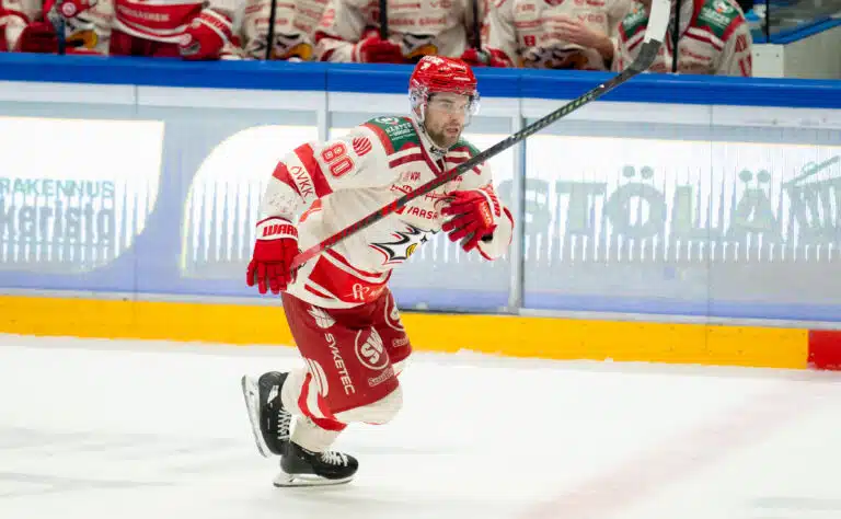 Sportin pakka jatkaa tyhjenemistään - ruotsalaishyökkääjä palaamassa kotimaahansa Sportin pakka jatkaa tyhjenemistään – ruotsalaishyökkääjä palaamassa kotimaahansa