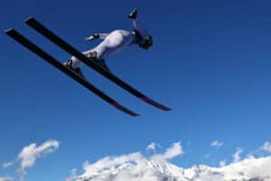 Suomalaismäkikotkalta hurja siivu lentomäen MM-kisoissa – maailman ykköshyppääjältä karmea kämmi Suomalaismäkikotkalta hurja siivu lentomäen MM-kisoissa – maailman ykköshyppääjältä karmea kämmi