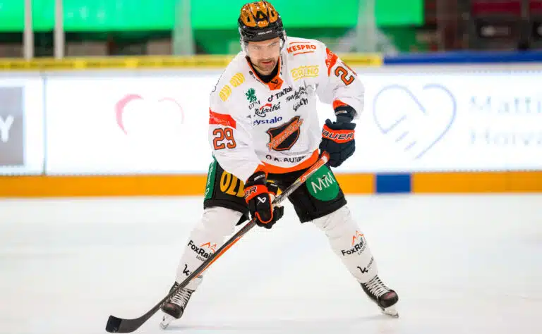 SM-liigaseura purki pelaajansa sopimuksen – nyt selvisi uusi osoite