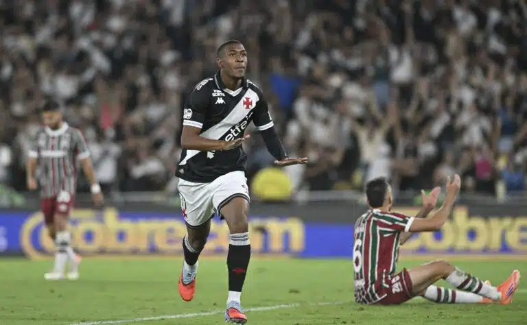 Valioliiga-seura nappasi supertalentin – massiivinen ulosostopykälä