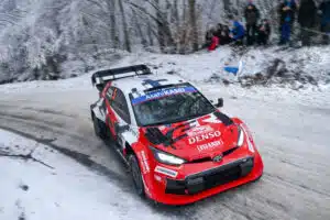 Sami Pajari sai asiantuntijalta rajua kritiikkiä – ”Surkealtahan se tilanne näyttää” Sami Pajari sai asiantuntijalta rajua kritiikkiä – ”Surkealtahan se tilanne näyttää”