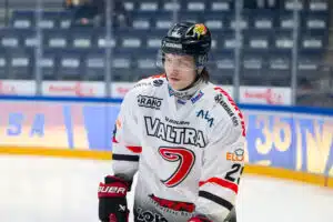 JYP-hyökkääjällä kova kohtalo