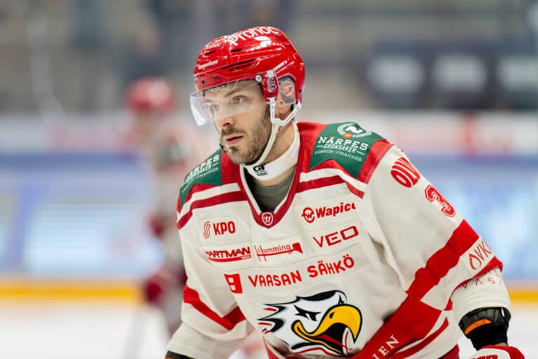 Sportille lisää lunta tupaan – tähtipelaajan kausi ohi