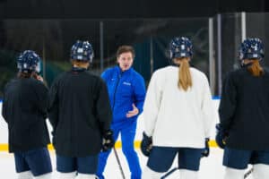 Naisleijonien konkaripelaaja puhui sietämisestä