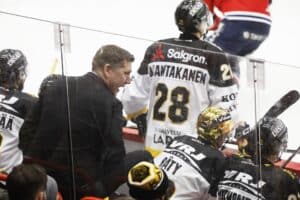 Kärppien päävalmentaja latasi todella kovaa tekstiä