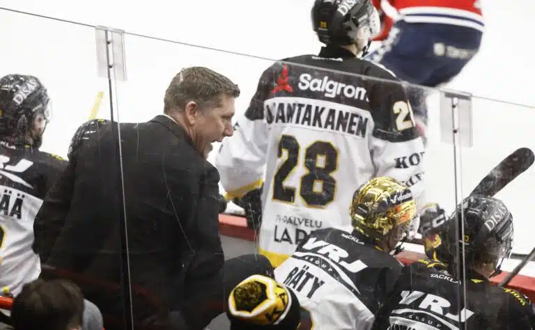 Kärppien päävalmentaja latasi todella kovaa tekstiä