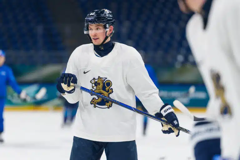Leijonien Stanley Cup-voittaja kommentoi ”kohuvarustetta”