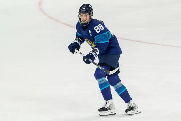 Naisleijonien Ronja Savolainen itki haastattelussa – ”Paska fiilis”