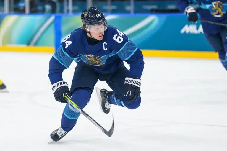 Mikael Granlund ilmiliekeissä pudotuspeleihin – takana sensaatiomainen kausi