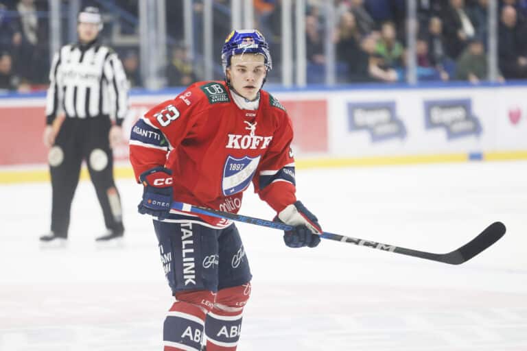 HIFK:n nuoren tähden temppu laittoi KalPan ahtaalle – ”Näin siinä punaista”