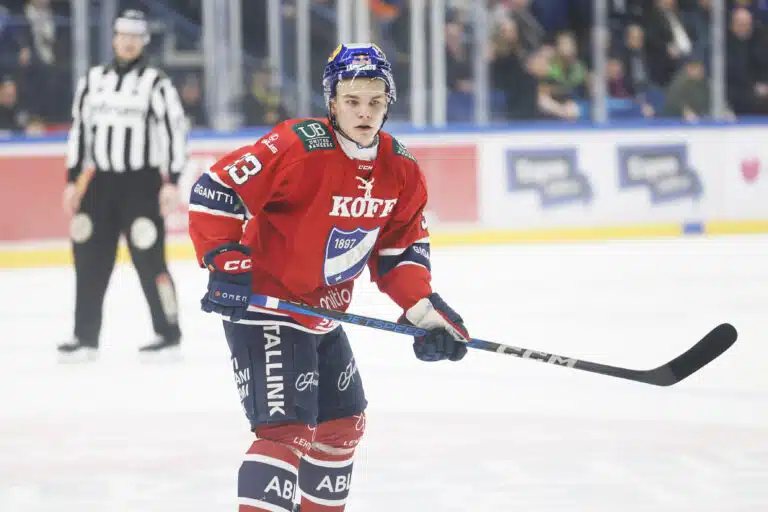 HIFK:n nuoren tähden temppu laittoi KalPan ahtaalle – ”Näin siinä punaista”