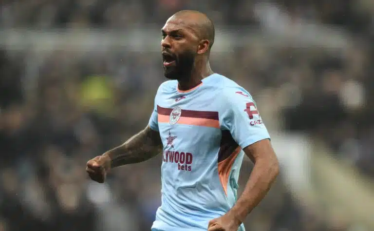 Erling Haalandia jahtaavalle maalitykille jättisopimus