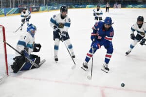 Naisleijonia vietiin olympialaisissa – Emma Nuutinen puhui hätiköinnistä