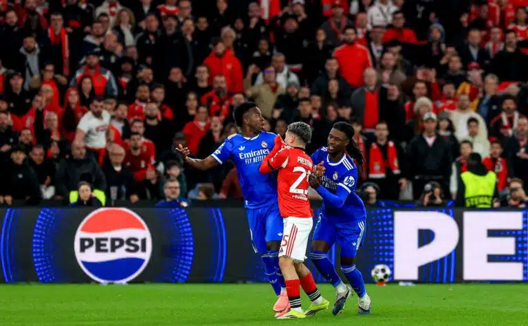 Vinicius Junioria rasistisesti solvannutta Benfica-pelaajaa uhkaa pitkä pelikielto Vinicius Junioria rasistisesti solvannutta Benfica-pelaajaa uhkaa pitkä pelikielto