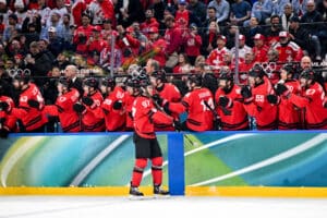 Kanada takoo Milanossa rajuja lukemia – ykkösmaalivahdista tuli selvyys