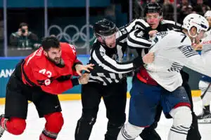 Olympiajäällä kuumeni täysin – kohupelaaja raivostui Olympiajäällä kuumeni täysin – kohupelaaja raivostui