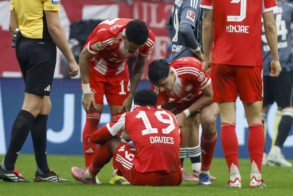 Bayern Münchenille iso takaisku – tähtipelaajasta surkea näky Bayern Münchenille iso takaisku – tähtipelaajasta surkea näky