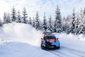 EK17: Pajari jatkaa hurjaa virettä – Esapekka Lappi taipui tallikaverille