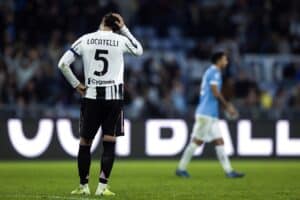 Manchester United on suurseuran kapteenin perässä Manchester United on suurseuran kapteenin perässä