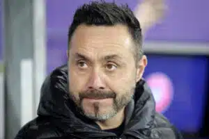 Manchesteriin yhdistetty valmentaja erosi – haukkui pelaajansa