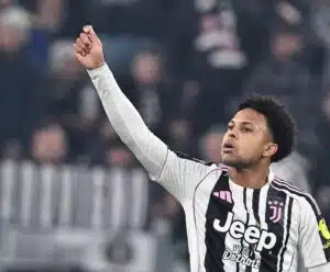 Jalkapallotähteä huhutaan Valioliigaan - "Tekisi mistä tahansa joukkueesta paremman" Jalkapallotähteä huhutaan Valioliigaan – ”Tekisi mistä tahansa joukkueesta paremman”