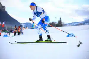 Suomen naiset perussuorituksella olympiapronssille