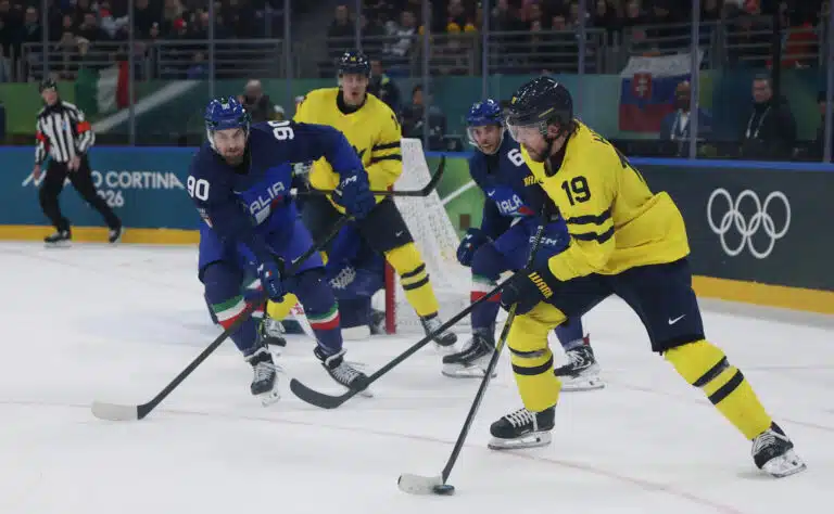 Italia piinasi Ruotsin NHL-tähtiä – Jukka Jaloselle kehut