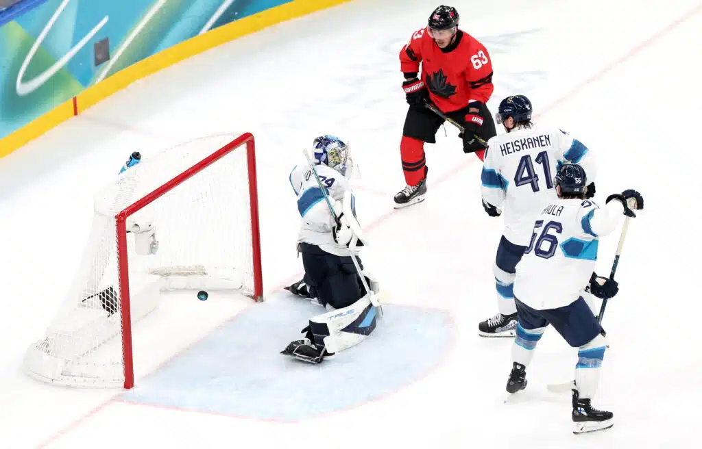 Juuse Saros rehellisenä kirvelevyydestä