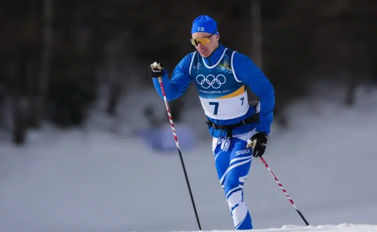 Jättipettymys veti Atleetin studion hiljaiseksi – ”Ensimmäistä kertaa näen, että Iivo itkee” Jättipettymys veti Atleetin studion hiljaiseksi – ”Ensimmäistä kertaa näen, että Iivo itkee”