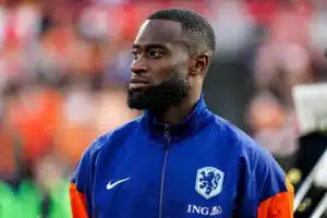 Liverpool neuvotteluissa kriisipaikkaajasta