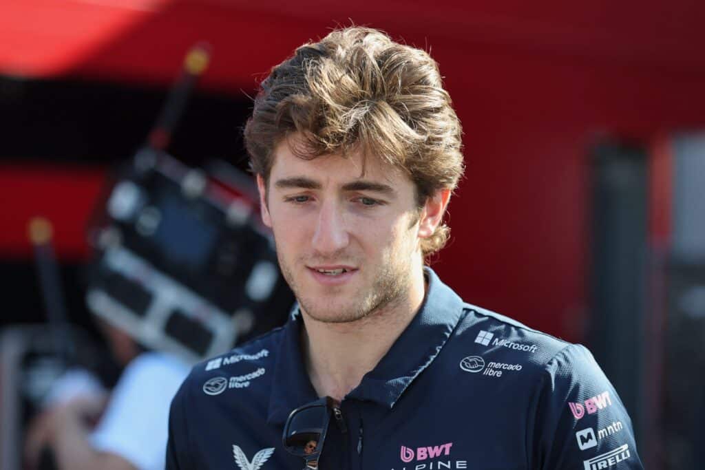 Entisen F1-kuskin isä latasi suorat sanat tallin toiminnasta – ”Epäreilua” Entisen F1-kuskin isä latasi suorat sanat tallin toiminnasta – ”Epäreilua”