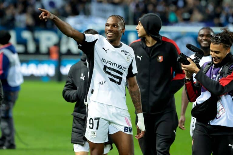 Liverpoolin 70 miljoonan euron hankinta loukkaantui heti – ”Kyse on jostain vakavammasta”