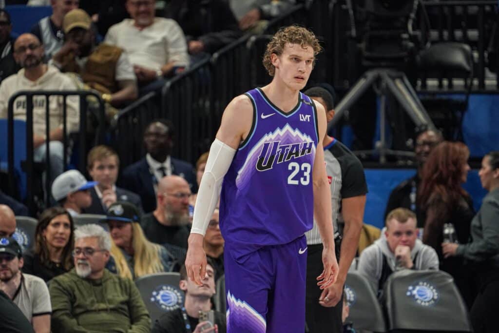 Lauri Markkanen jätti supertähden varjoonsa - iski kovat pisteet Lauri Markkanen jätti supertähden varjoonsa – iski kovat pisteet
