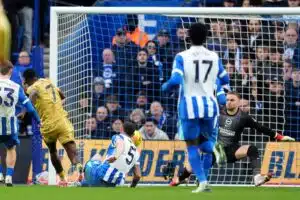 Crystal Palacen karmea putki poikki