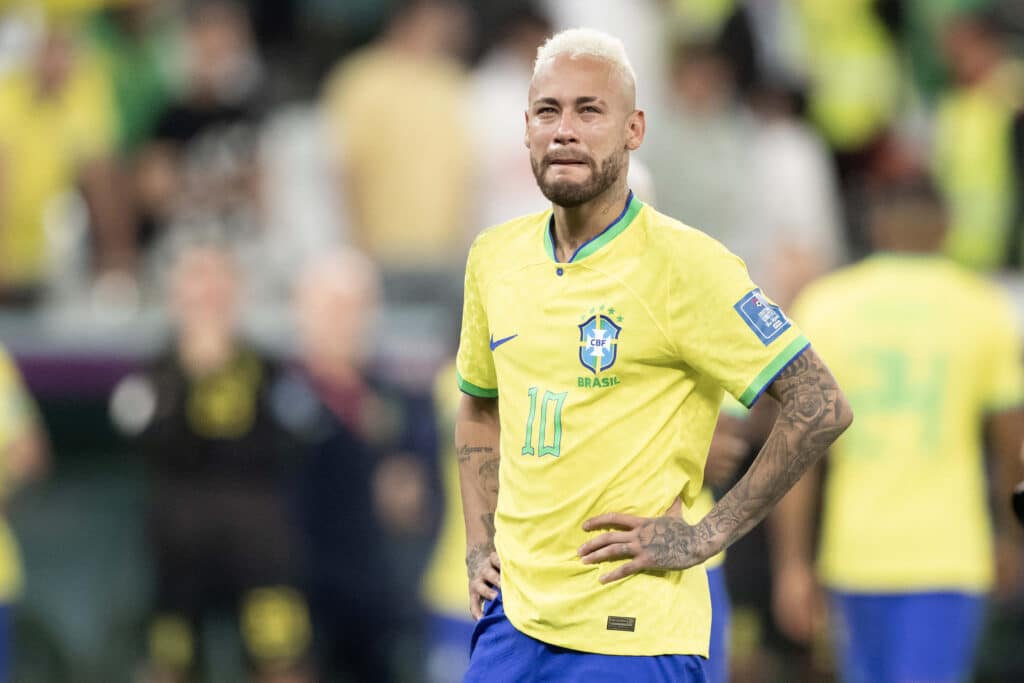 Neymar syvässä lirissä Neymar syvässä lirissä
