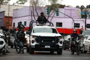 Synkkiä pilviä MM-isäntämaan yllä