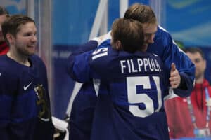 Jääkiekon kunniagalleria saa kuusi uutta Jääkiekkoleijonaa