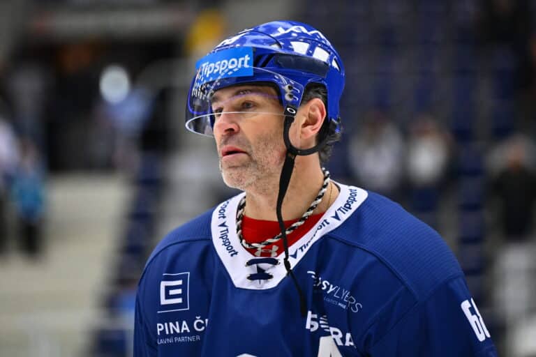 54-vuotias Jaromir Jagr avasi uransa jatkoa – ”Jumalan pitäisi tehdä minusta nuorempi”