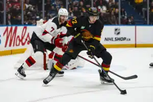 Vancouver Canucksin tshekkihyökkääjä Filip Chytil